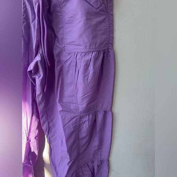 NWT ๐ Sold out color ๐ Free People FP Movement Set Me Free Pants (size M) - Picture 8 of 13